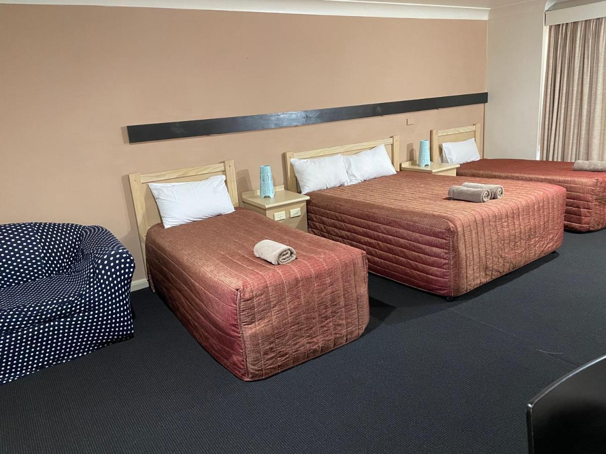 Countryman Motor Inn Каура Екстер'єр фото