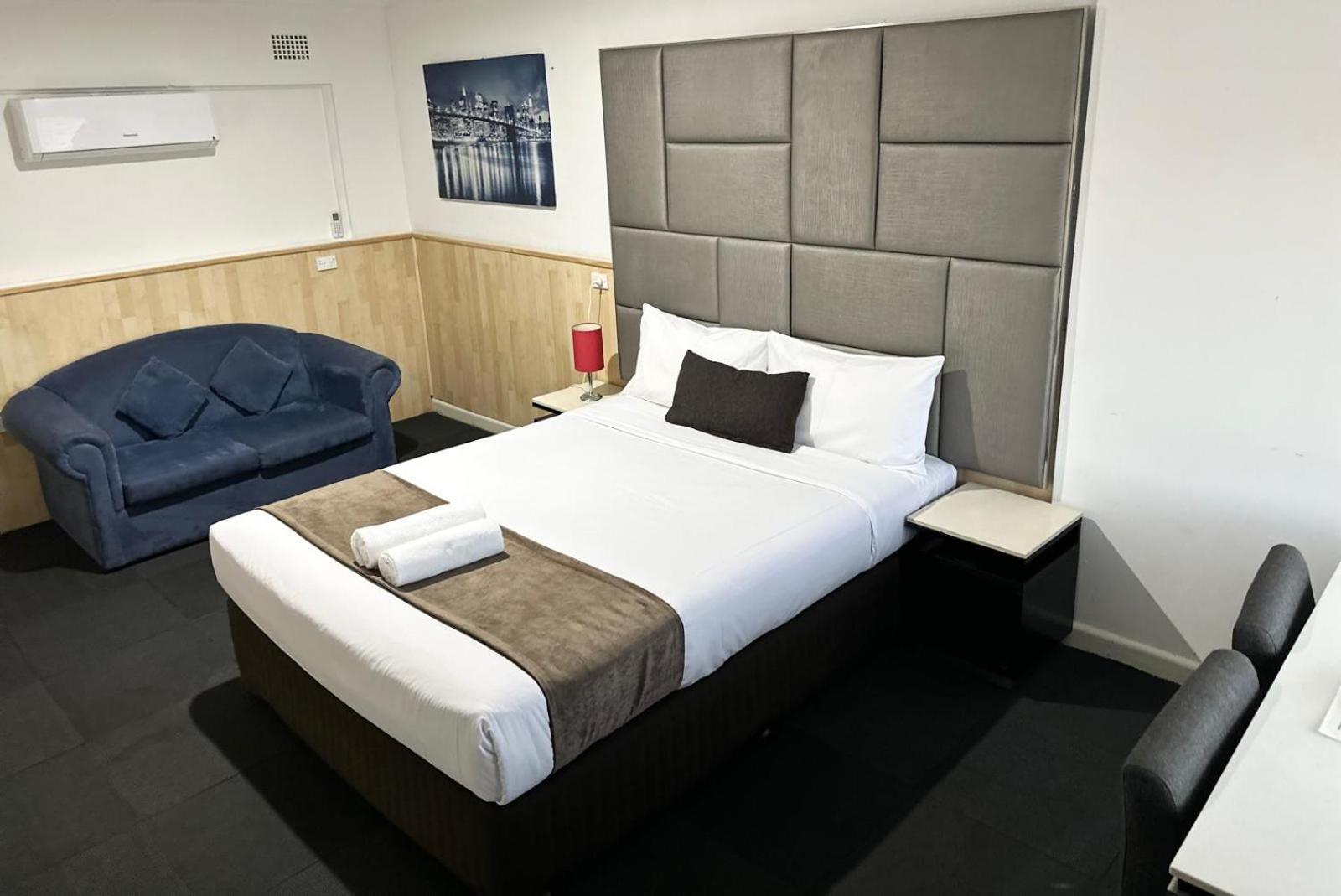 Countryman Motor Inn Каура Екстер'єр фото