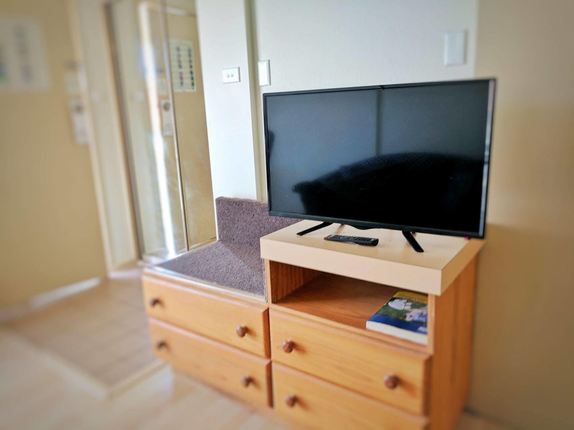 Countryman Motor Inn Каура Екстер'єр фото